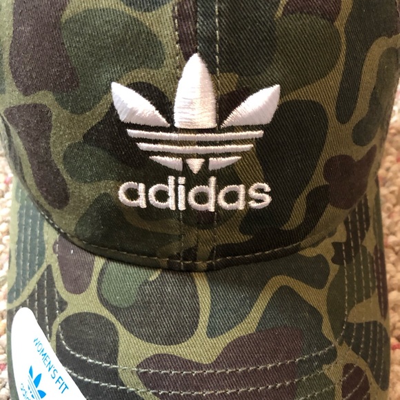 🆕 adidas Women’s Original Forest Camo Relaxed Hat - Picture 3 of 7
